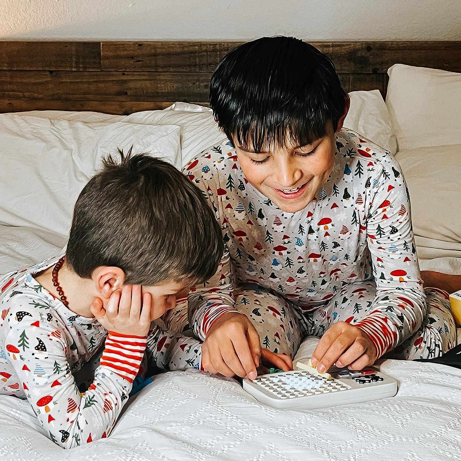 GiiKER Super Blocks Pattern Matching Puzzle Games SimplyTek